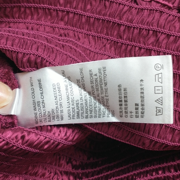 NEW Sabrina Square Neck Satin Smocked Puff Sleeve Crop Top Ruffle Trim Womens XS - Picture 10 of 11